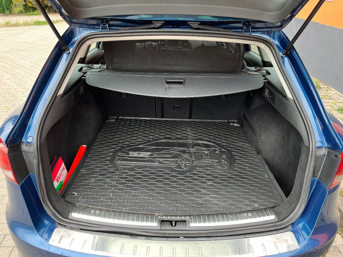 Seat Leon ST 2.0 TDi STYLE - 18