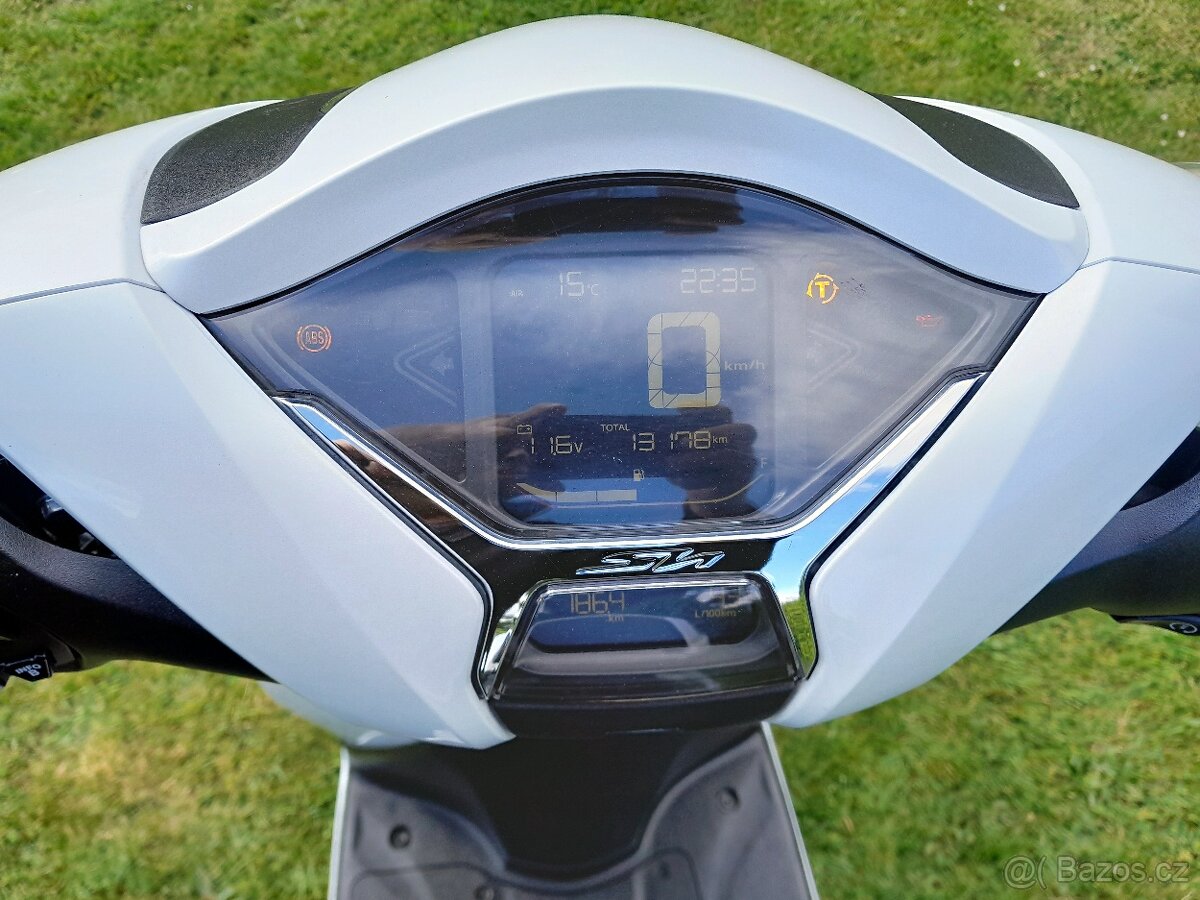 Honda SH 350i ABS - 18