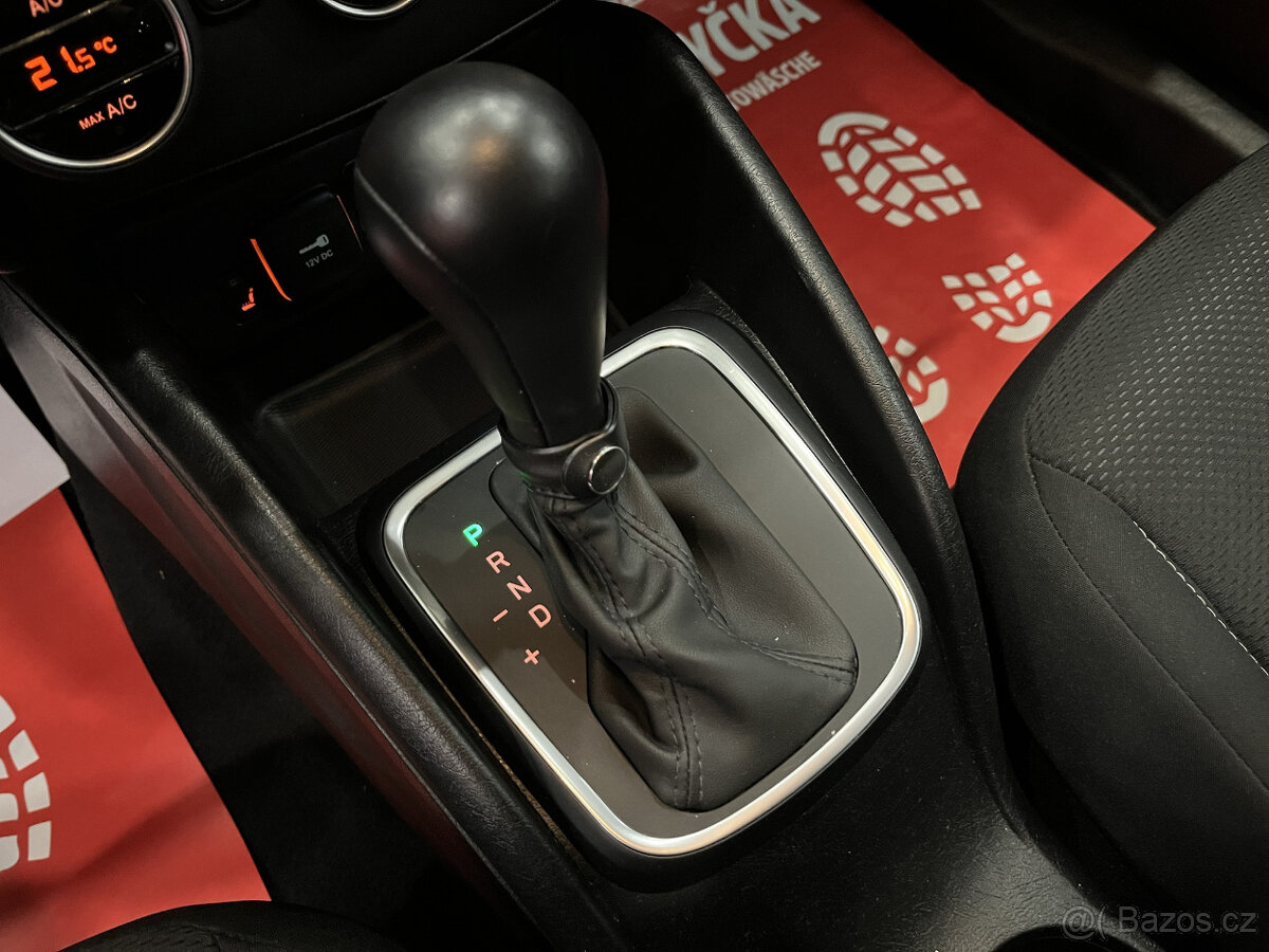 Fiat Tipo 1.6 MTJ AUTOMAT Lounge, MÁLO KM, NEBOURANÉ, SERVIS - 18