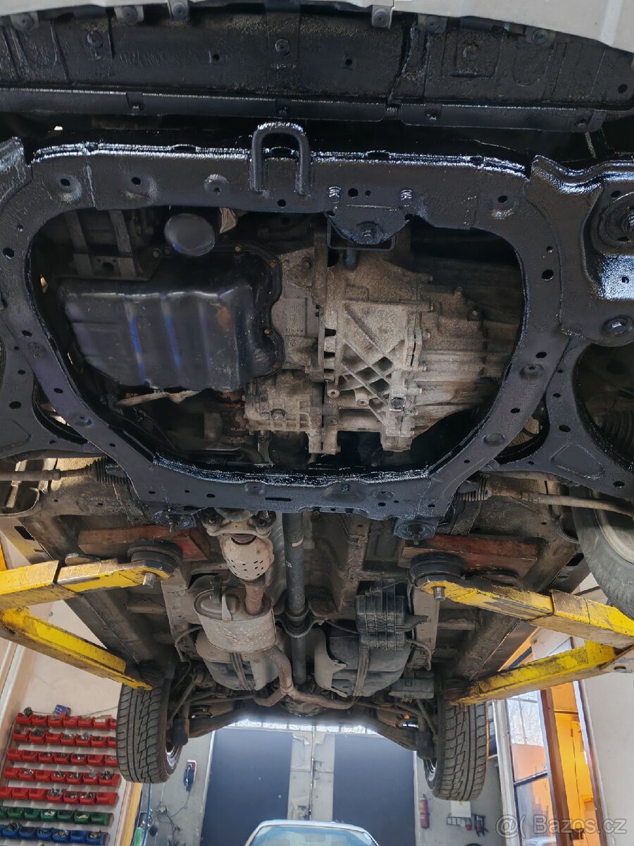 Hyundai Santa Fe 2.4 CVVT (benzín) - 18