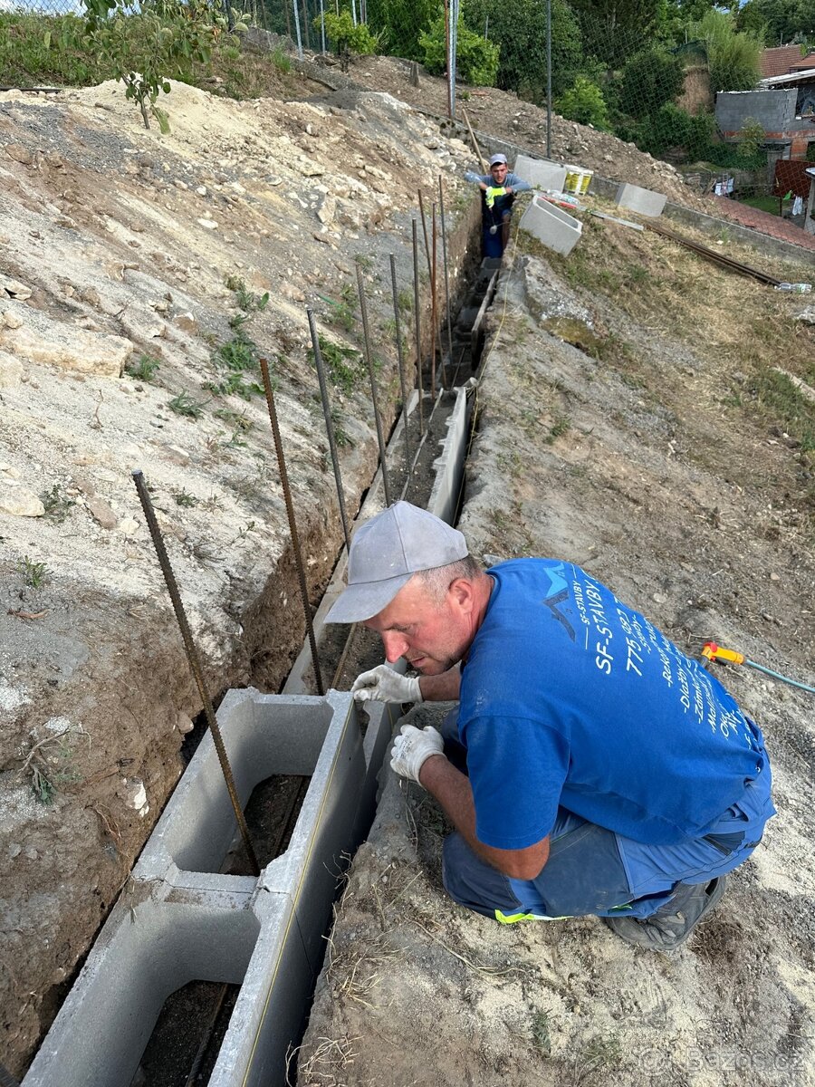 Stavební firma nabízí volné termíny - 18