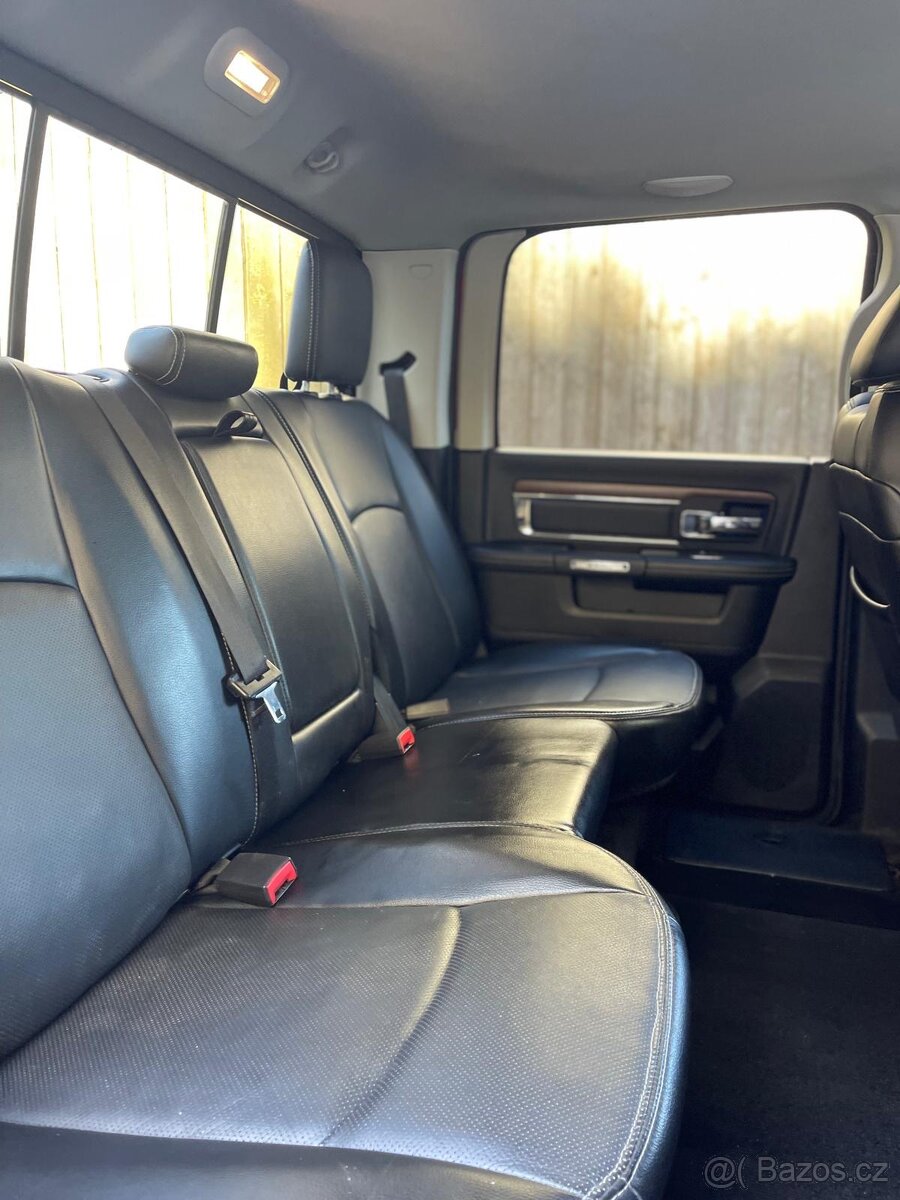 Dodge Ram 1500 - 18