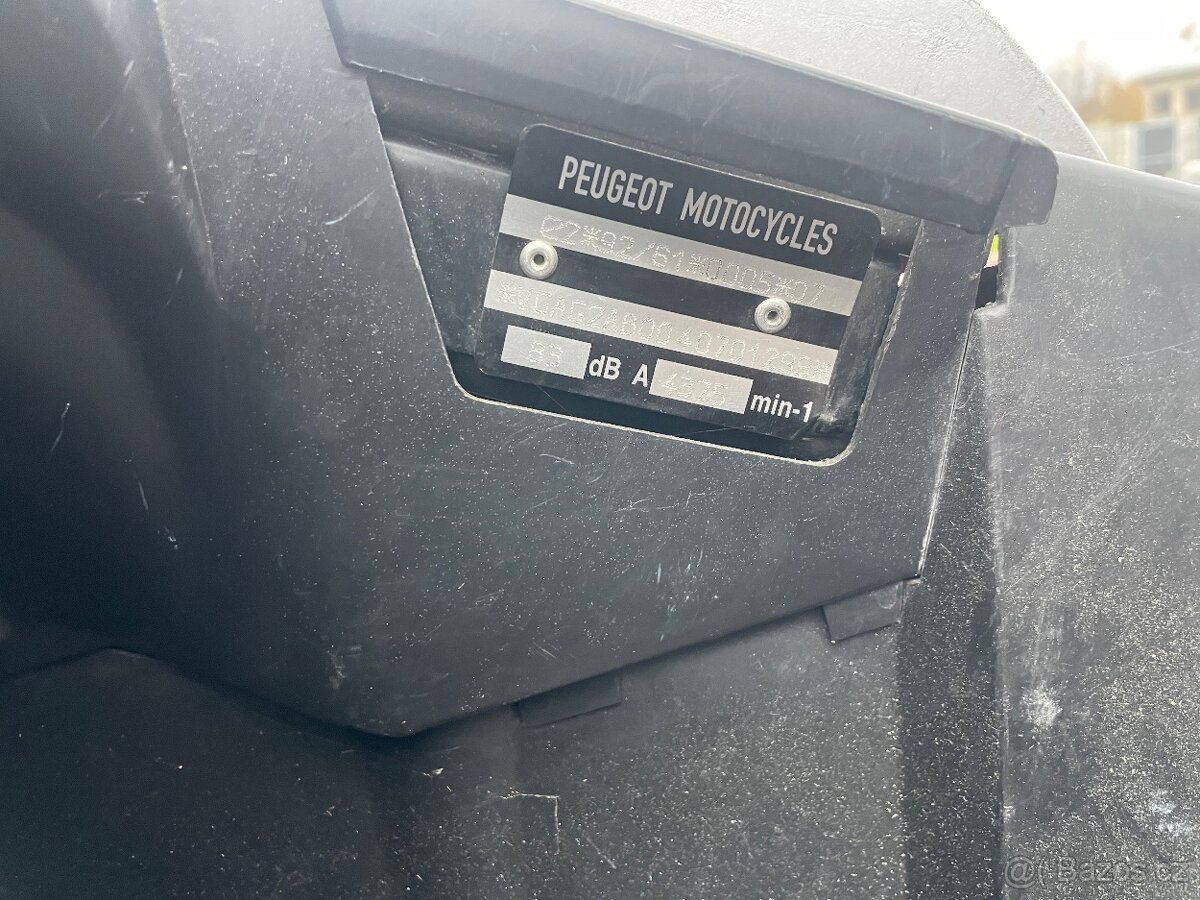 Peugeot Elystar 125 ccm rok 2004 - 18