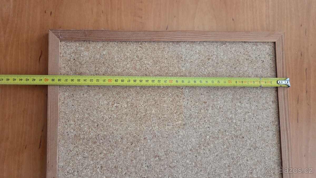 Vše za 500 Kč-klobouky, obraz, el. klávesy a další - 18