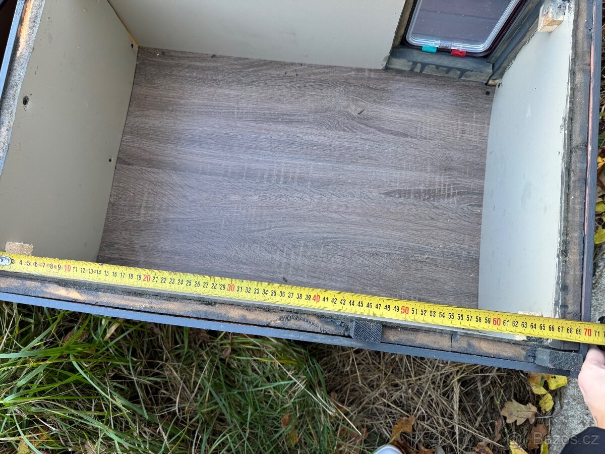 Dvoupatrový kočičí domeček - 18