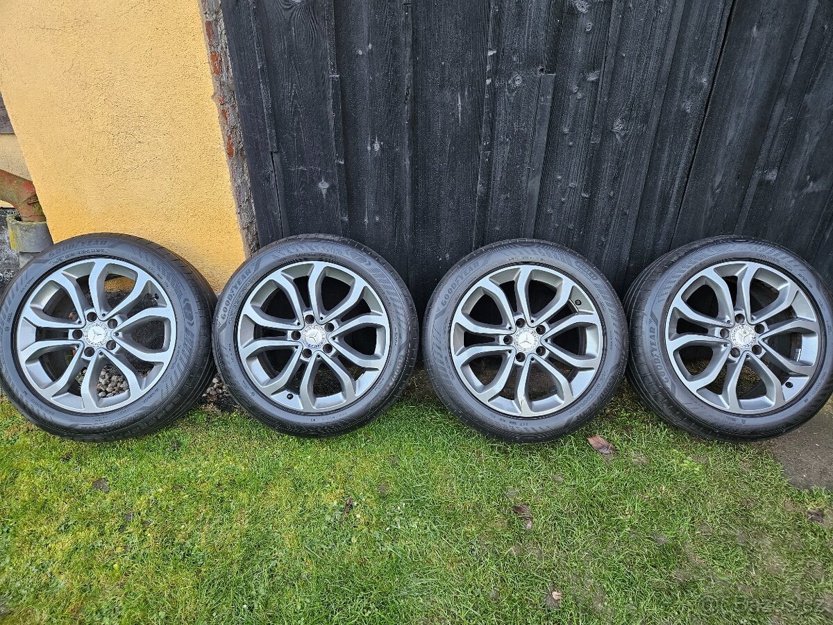 MERCEDES C 220d letní+zimní pneu - 18