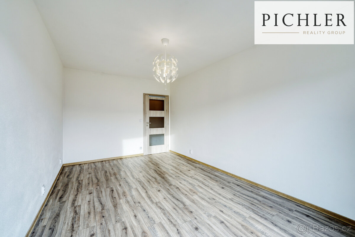 Prodej bytu 2+kk s balkonem a parkovacím stáním, 64 m², Holý - 18