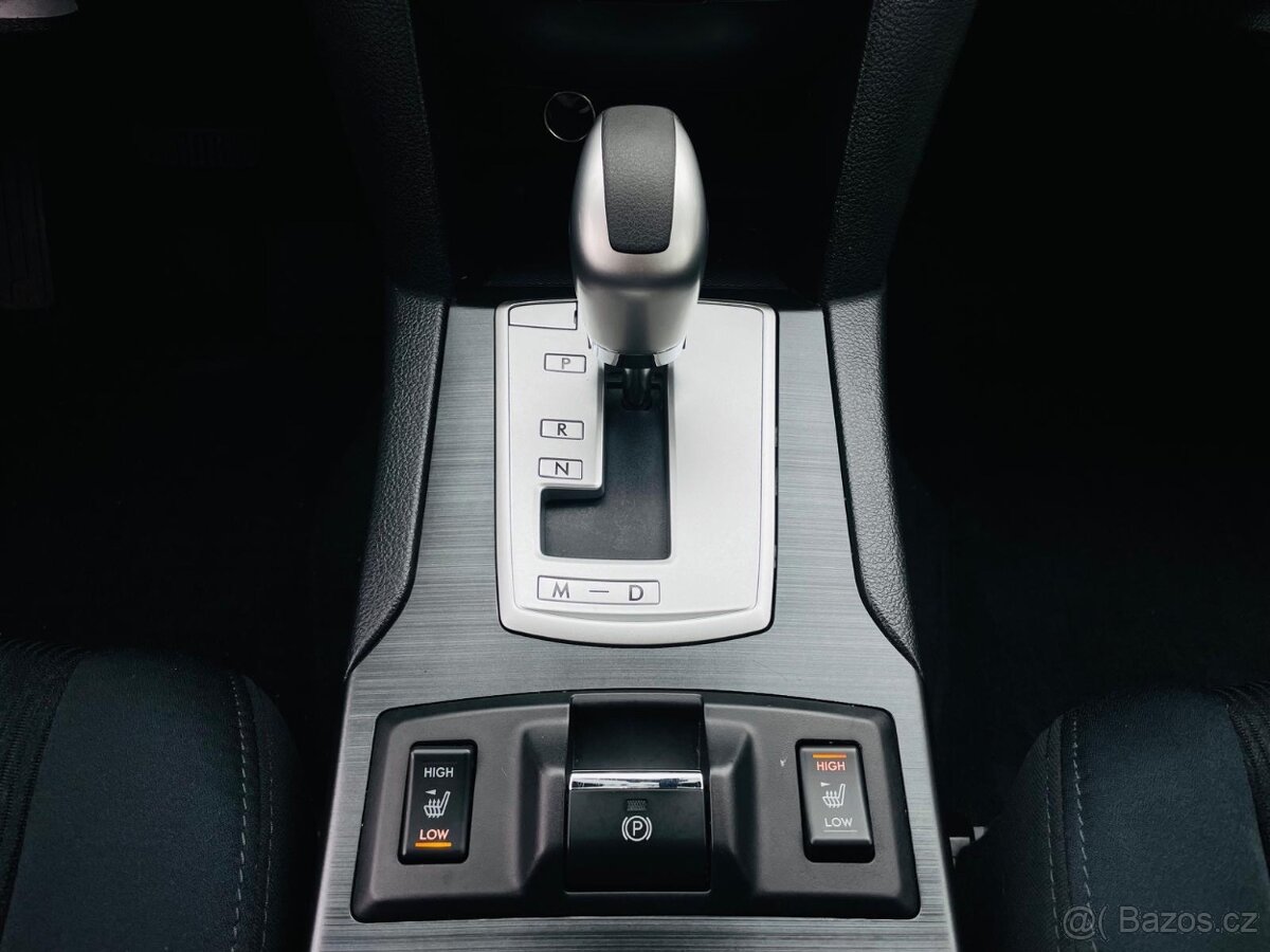 Subaru Outback 2.0D 4x4 AUTOMAT VÝHŘEV SERVISKA - 18