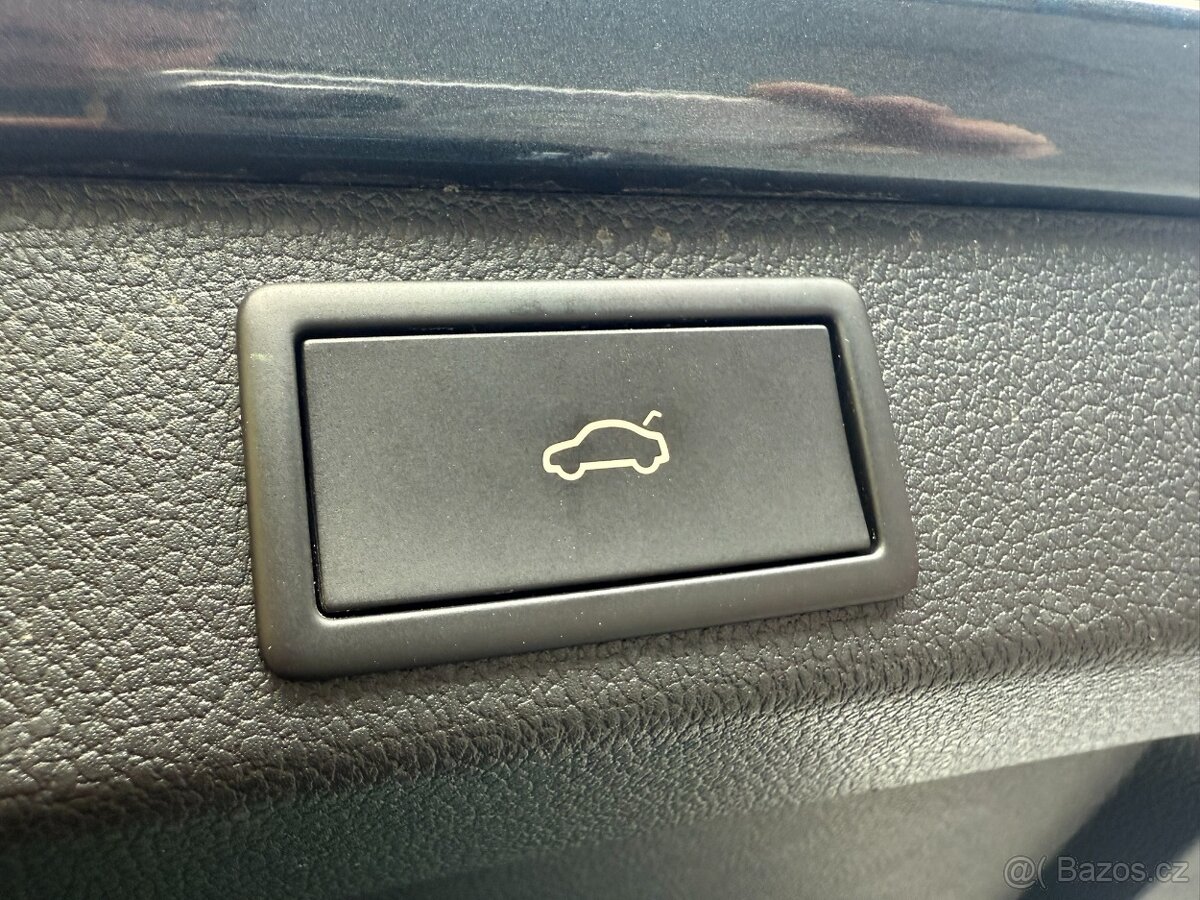 Škoda SUPERB TDi EVO DSG MATRIX VIRTUAL KŮŽE KAMERA TAŽNÉ - 18