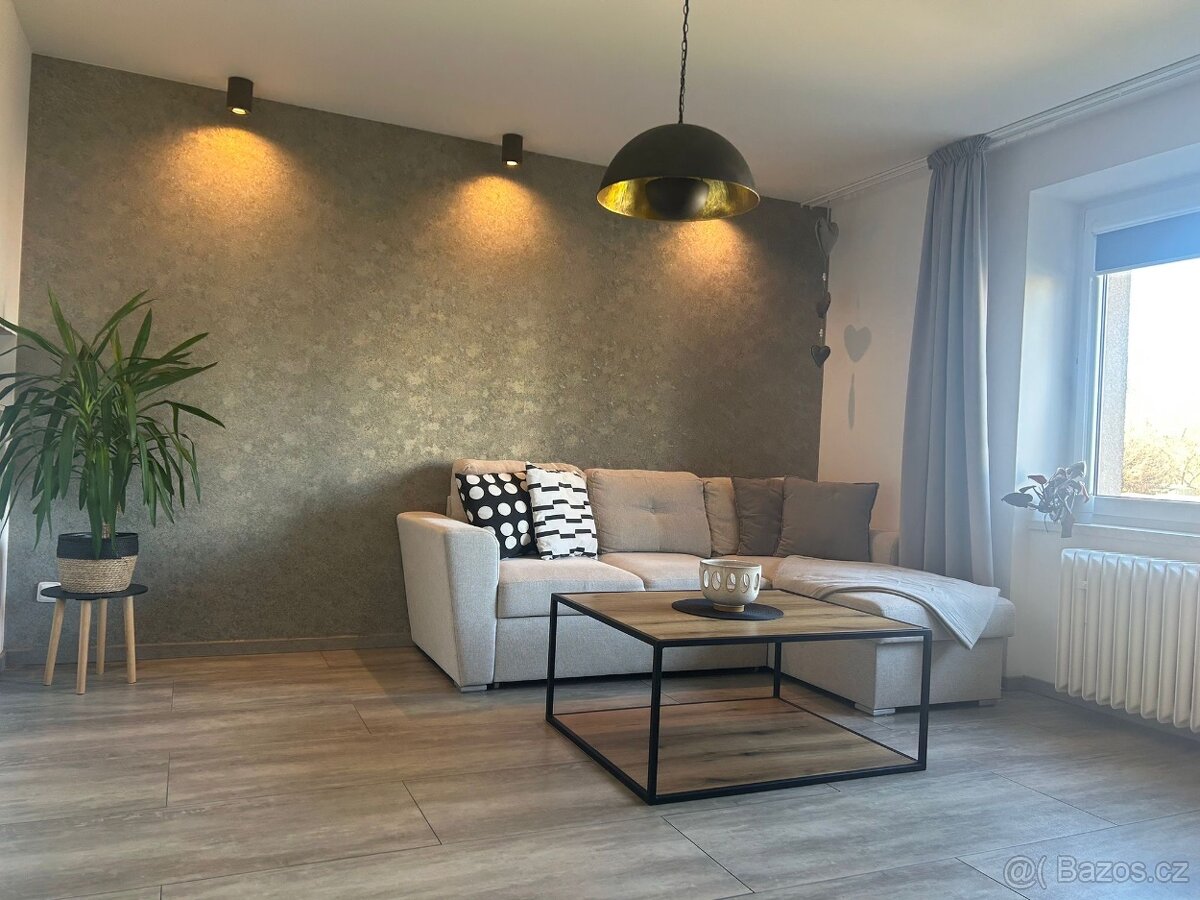 2+1 byt Vsetín, Trávníky - 18