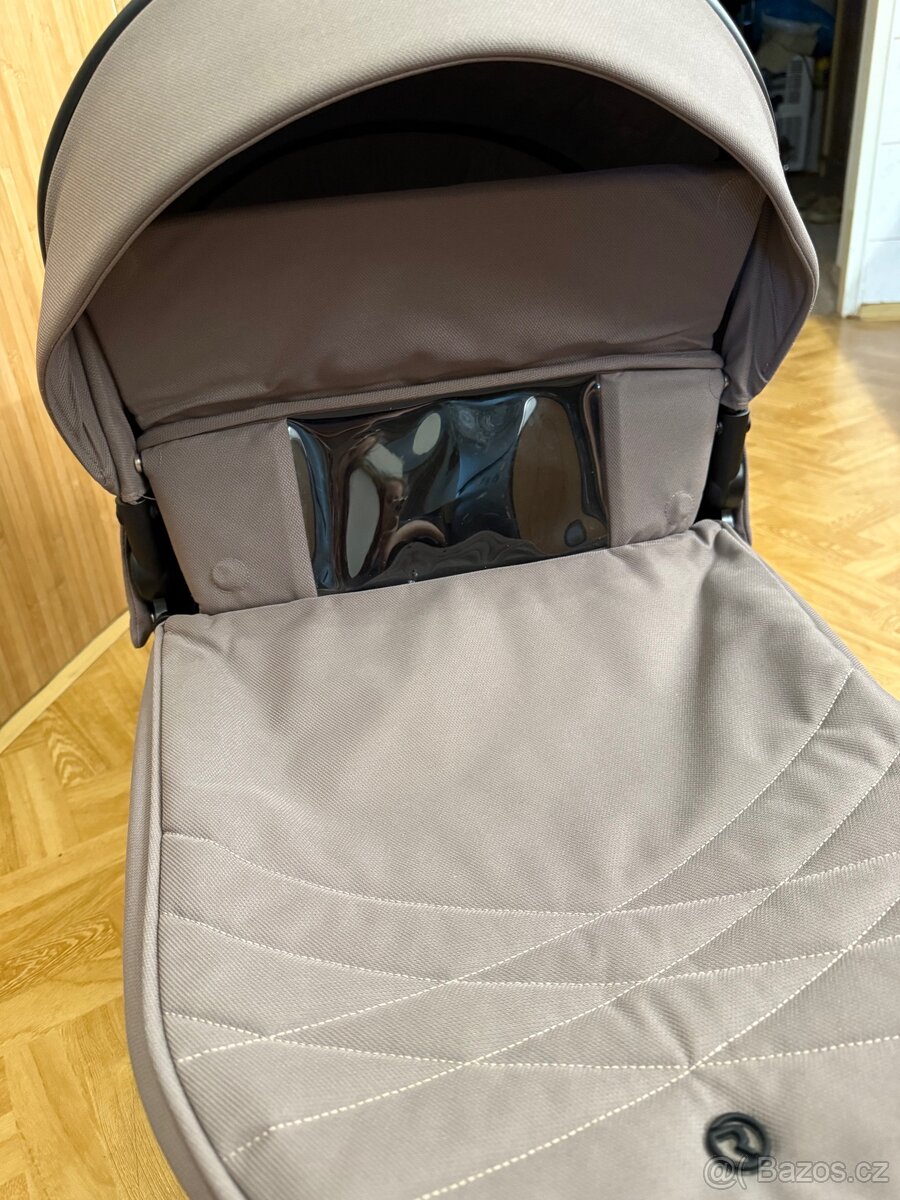 Kočárek Roan ivi Cocoa 2024 - 18