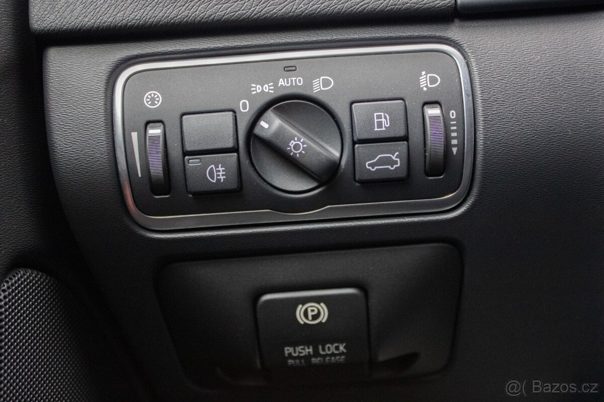 Volvo V60 1.6D Combi 2013 - 18