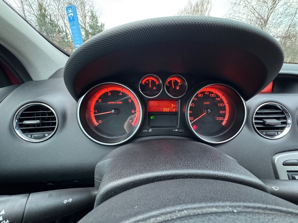 Peugeot 308, 1,4 16V VTi Rok 2008, Pouze 92 132 km - 18