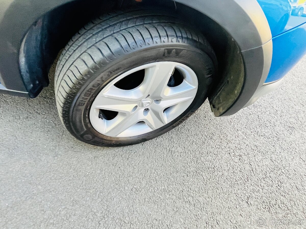 DACIA SANDERO STEPWAY 0.9 i BENZÍN TAŽNÉ NAJ JEN 70 TIS KM - 18