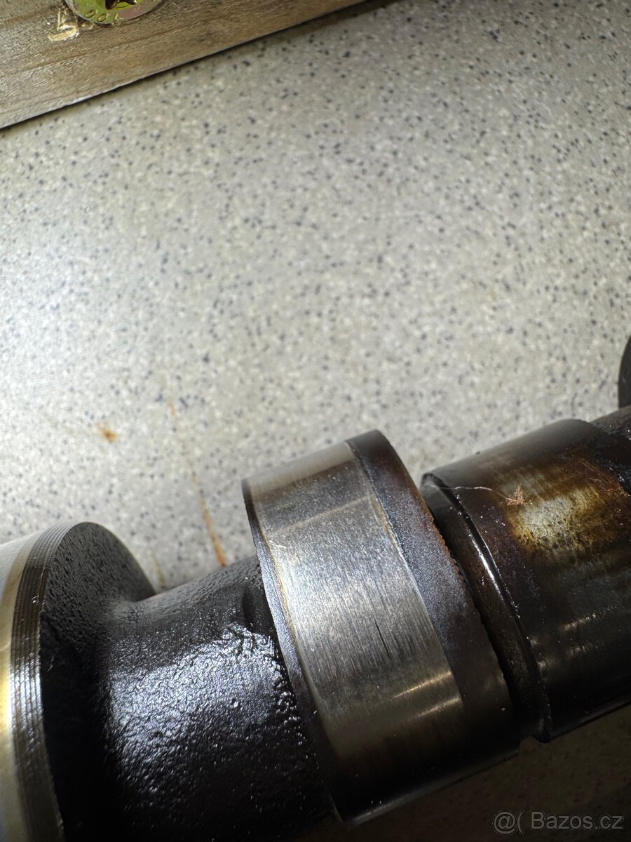 BMW E30 hlava 885 m20b25 - 18