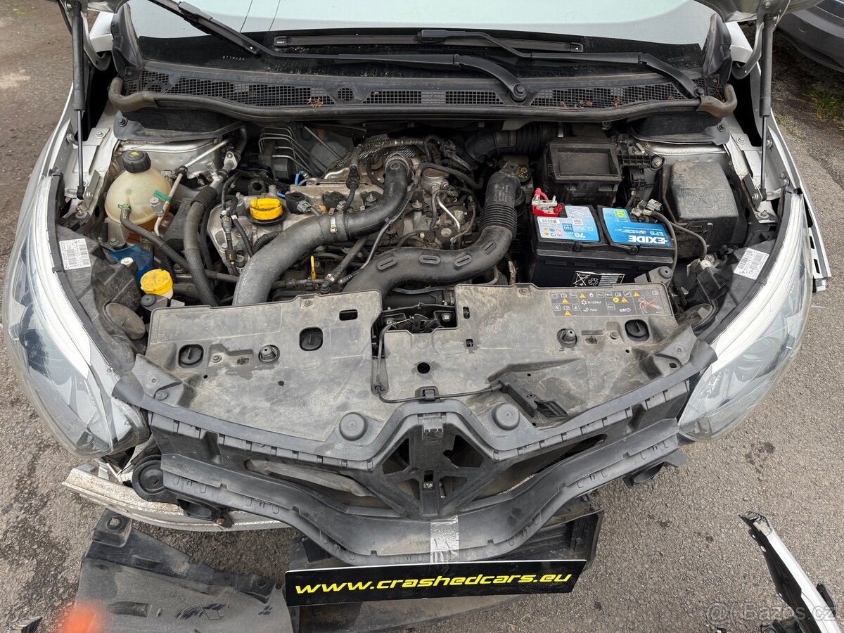 RENAULT CAPTUR TCe ENERGY LIMITED 1.2 87kw 2017 - 18