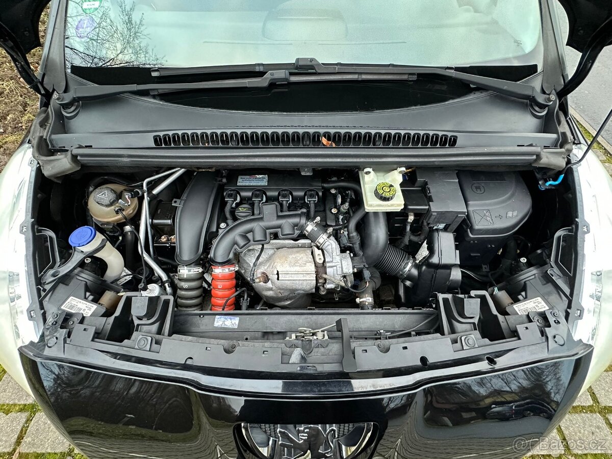 Peugeot 5008, 1.6 115 kW PANORAMA - 18