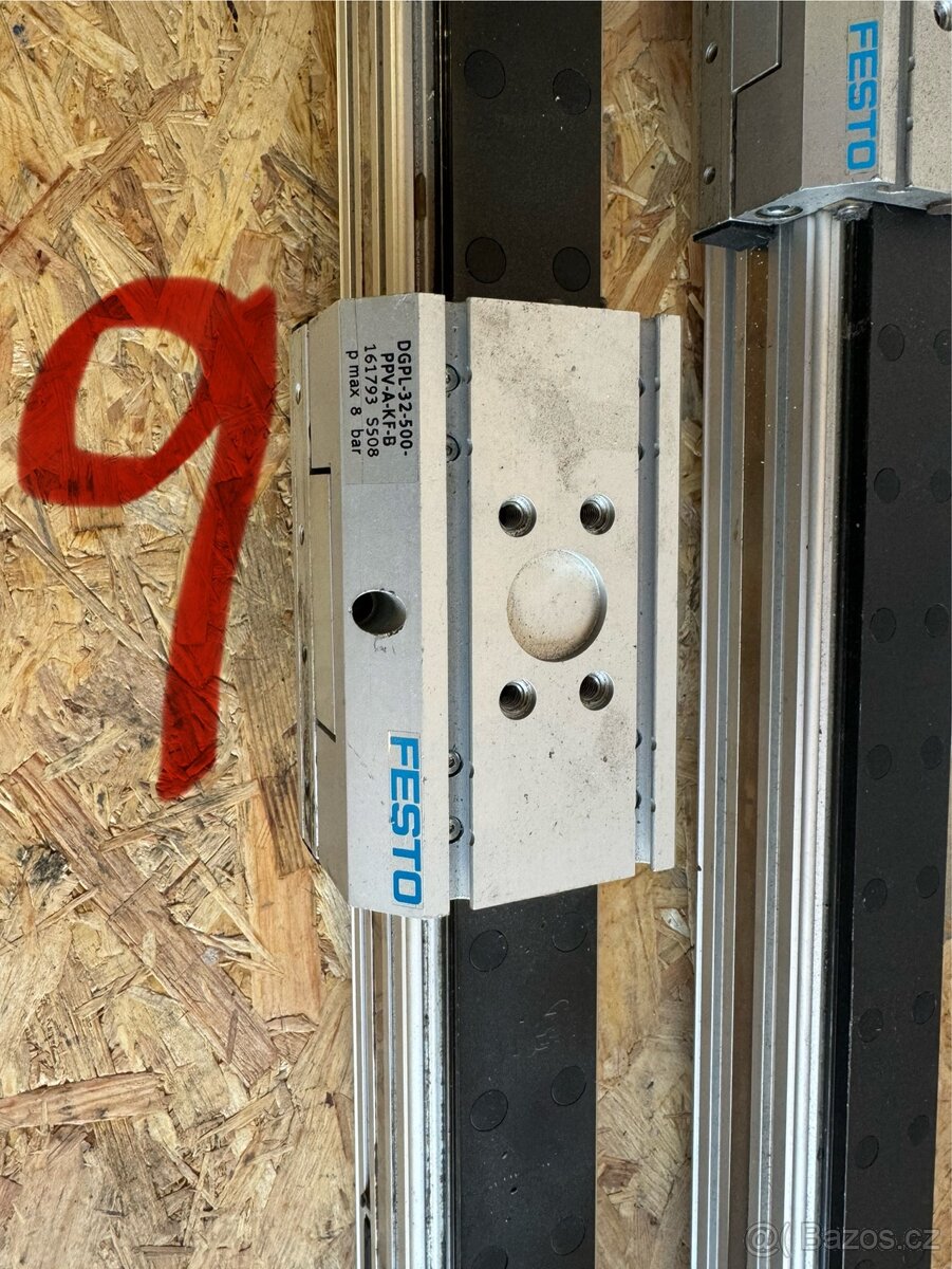 Lineární vedení s pneumatickým posunem - 18