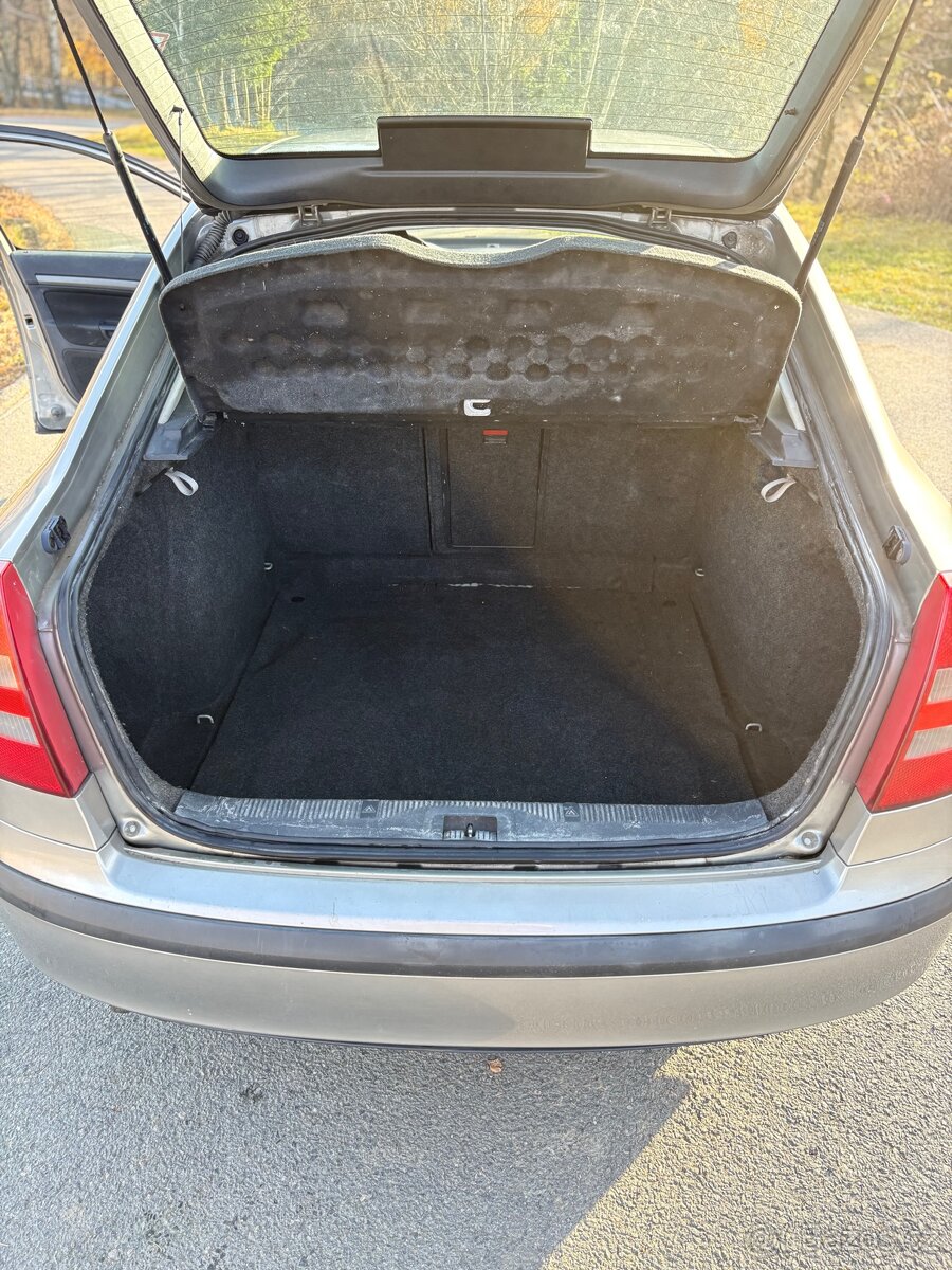 Škoda Octavia II 2.0 TDi BKD původ ČR - 18