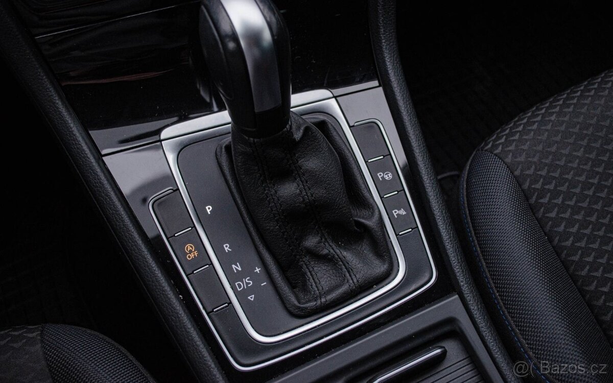 Volkswagen Golf Variant 2.0 TDI Edition United DSG - 18