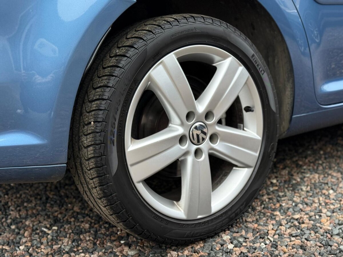 VW Touran Style 2.0TDi 103kw DSG - LED - Nova stk - 18