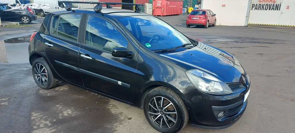 Renault Clio III 1.2 16V 55kw - 18
