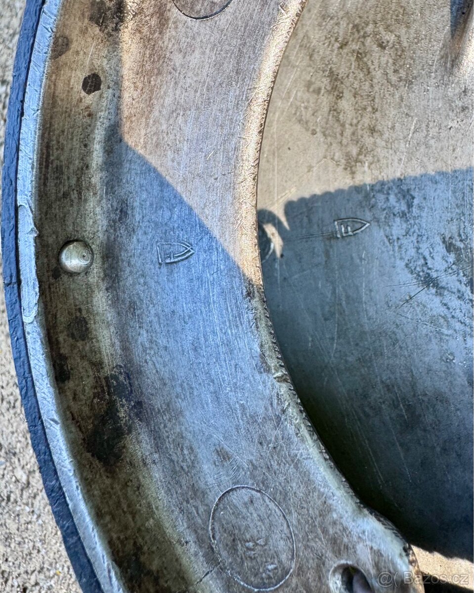 Jawa 250 350 pérák, Ogar 350 - přední brzda 150mm - 18