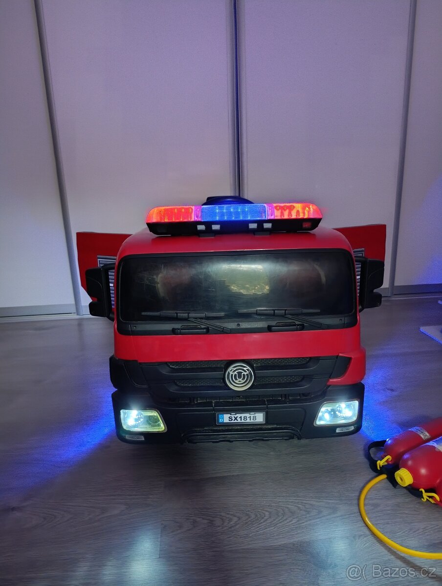 Elektrické hasičské auto - 18