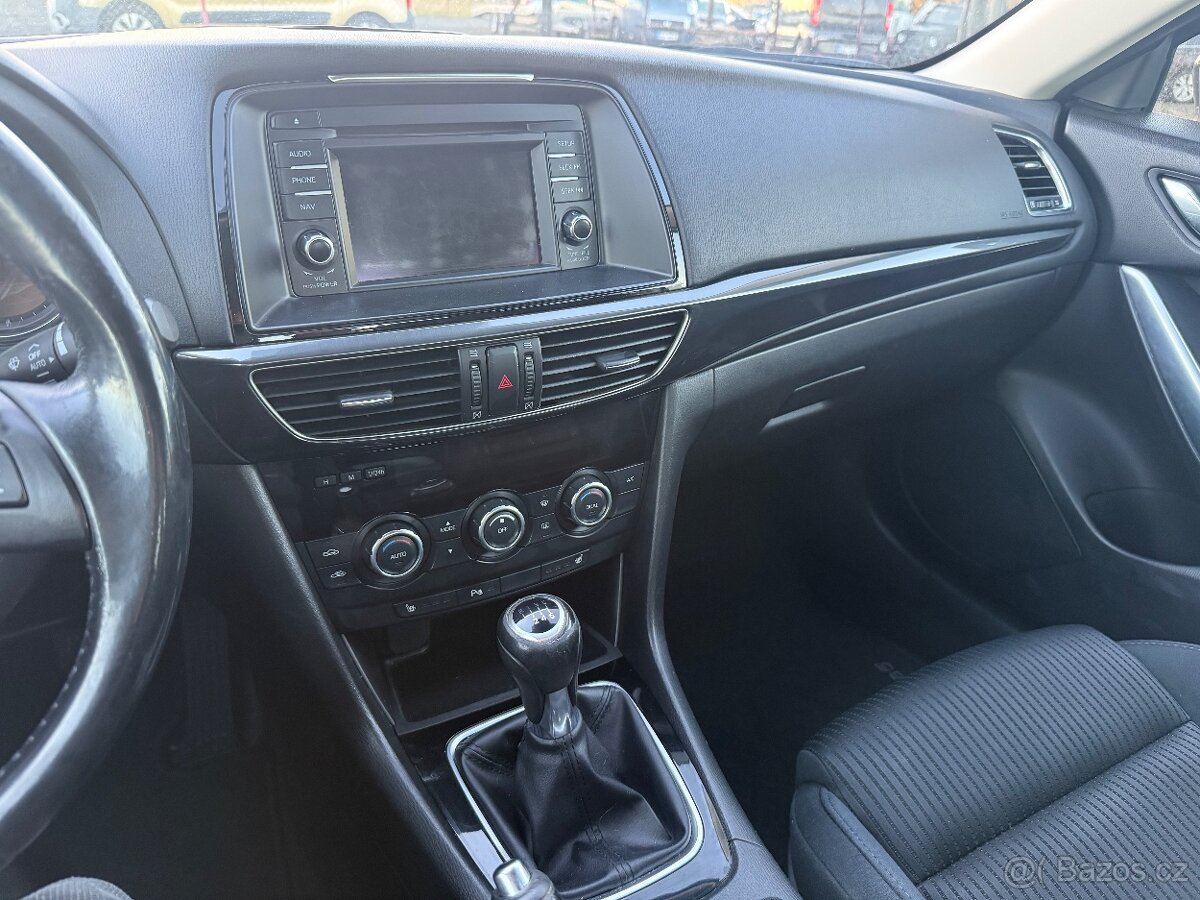 Mazda 6 2.0i SKYACTIVE 2013 121 kW 132800 km - XENON, SERVIS - 18
