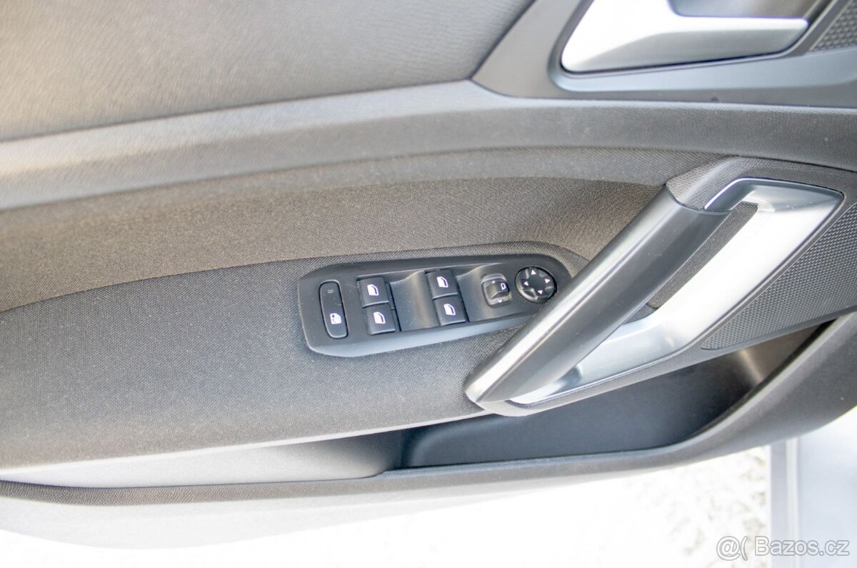 Peugeot 308 SW - 18