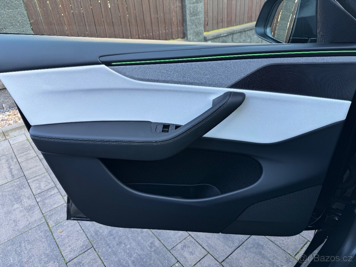 Tesla Model Y, Juniper, Long Range, Dual M. - 18