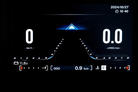 YUKI 125i YMAX Novinka - 18