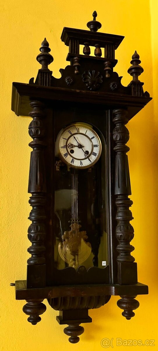 Prodám 34 ks TOP nástěnných hodin - 18