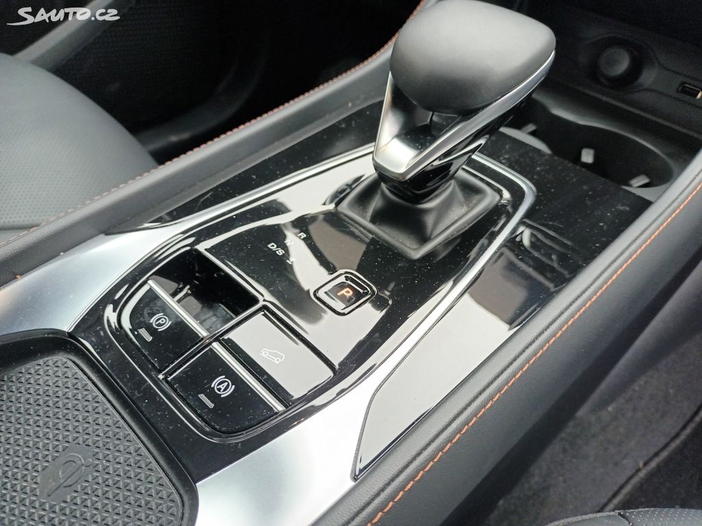 MG HS, 1.5i 125kw Excl. 11800tkm dph - 18