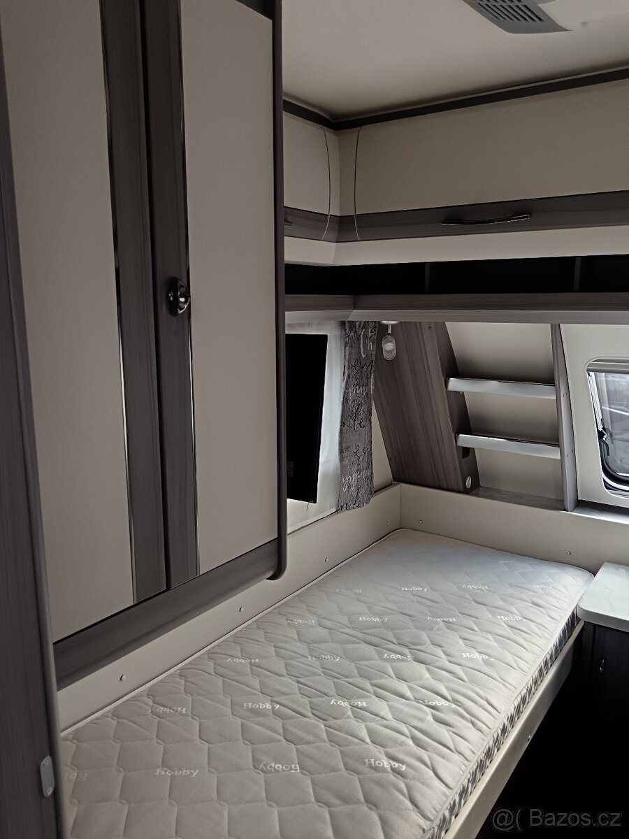 Karavan Hobby 470 ONTOUR - 18