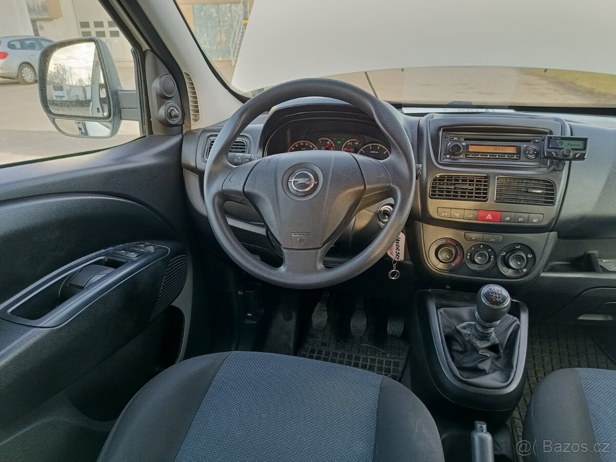 Opel Combo Tour 1.6 CDTi RV2017 odpočet DPH - 18