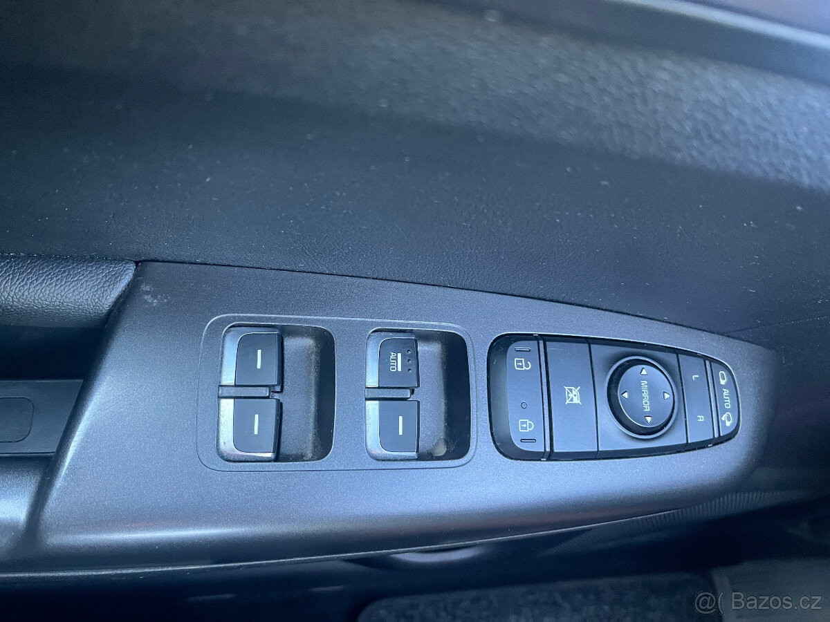 Kia Sportage, 1,7crdi-85kw, CZ, 1.maj, servis KIA - 18