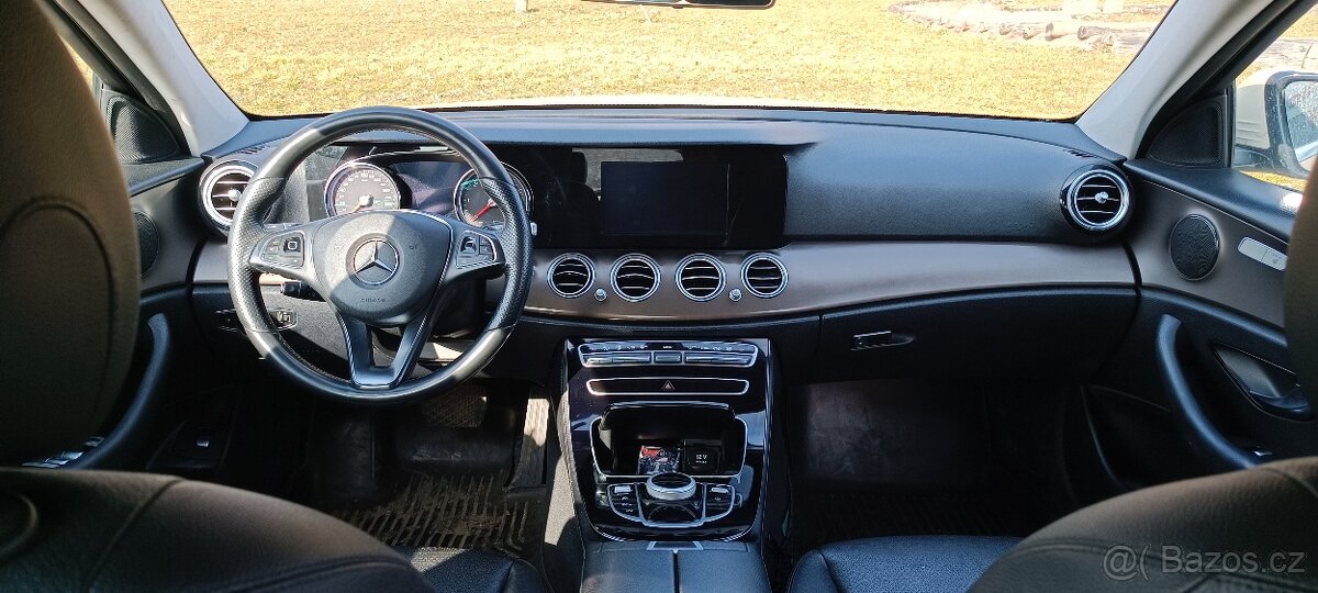 Nova cena MERCEDES-BENZ / E-CLASS (W213) / E 200 D - 18