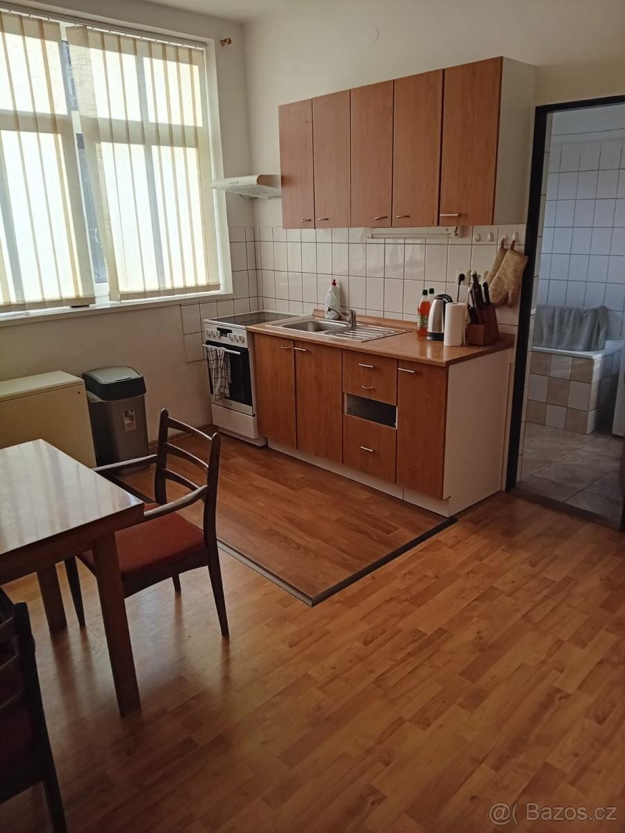 Prodej činžovního domu, Bulharská ul, Pardubice - 18