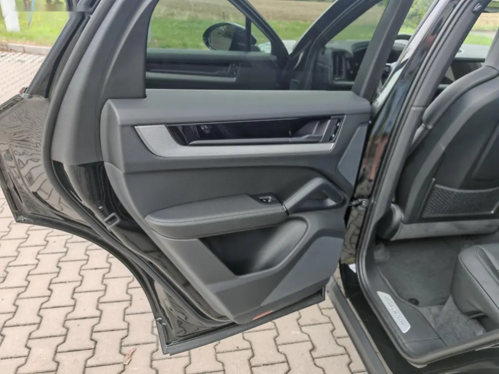 Porsche Cayenne, 3.0 V6 Coupe MY2025 - 18