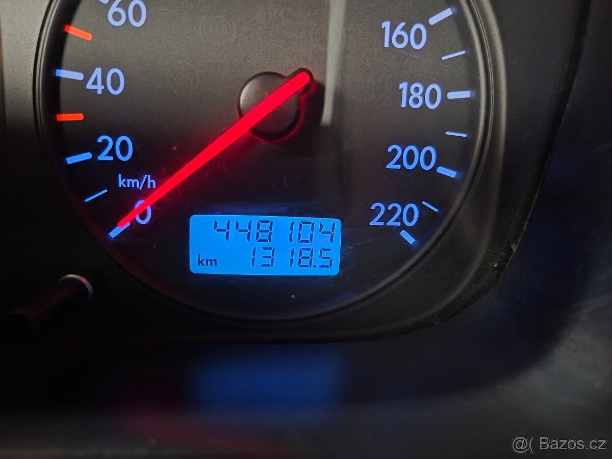 Volkswagen Multivan T4 ATLANTIS - 2.5TDi 75kW - 18