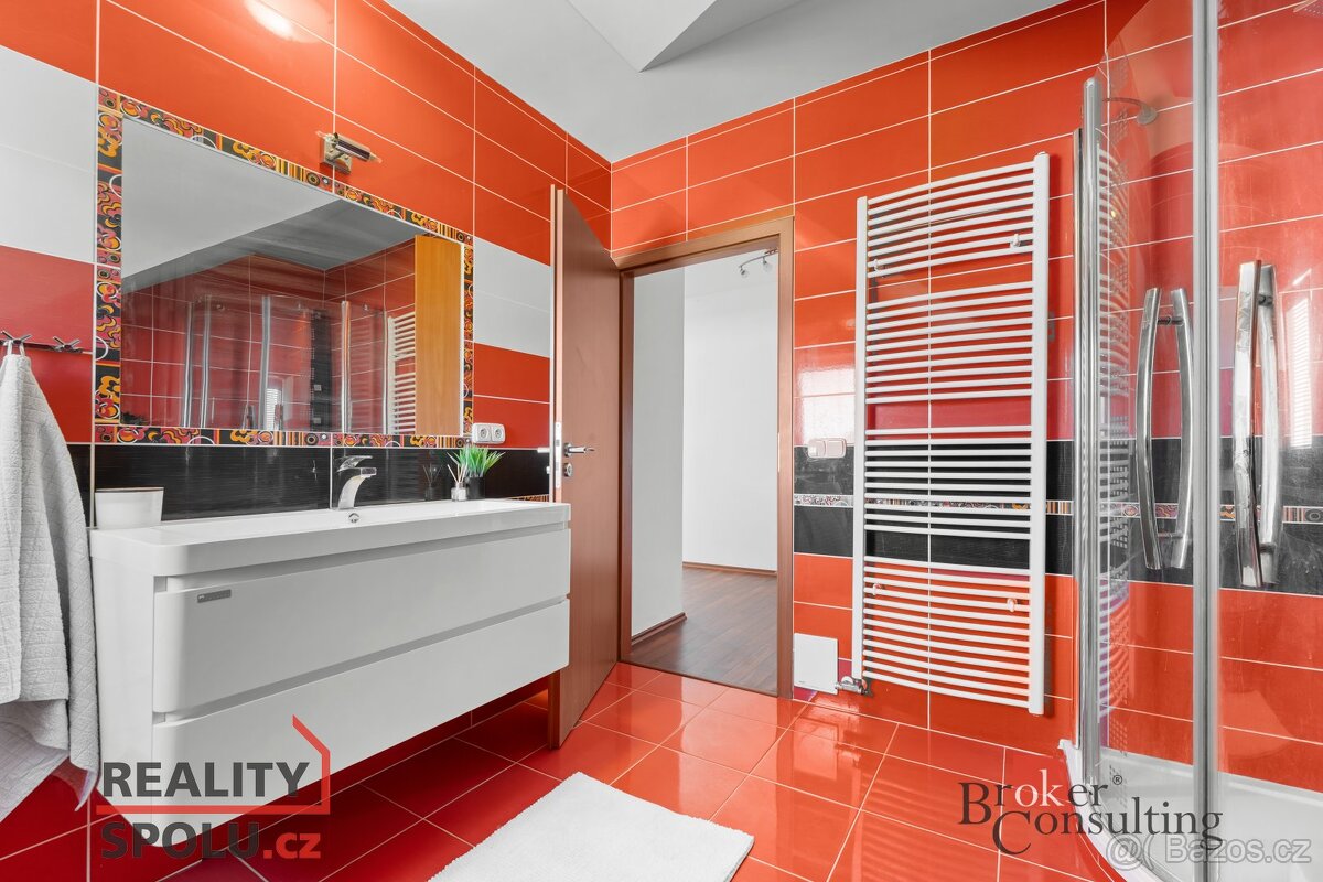 Prodej, komerční/restaurace, 315 m2, Pardubická 1391, 50346 - 18