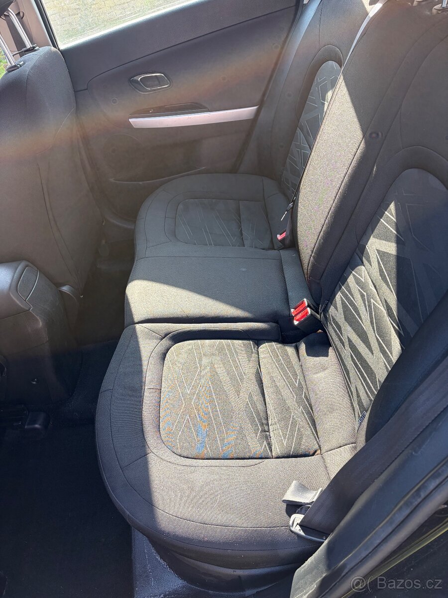 Kia Ceed 1.6 CRDi 100kw combi - 18