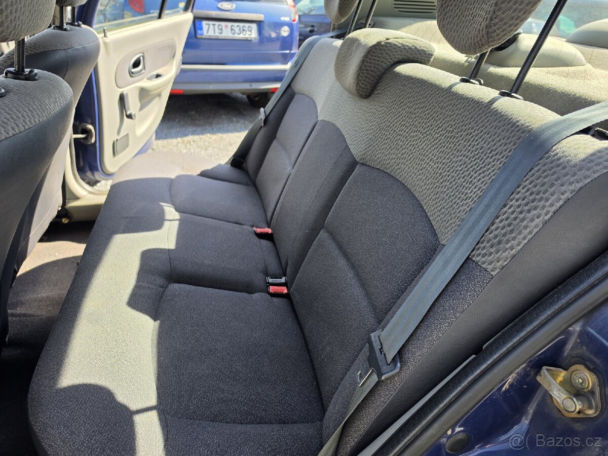 Renault Thalia
1.4 i - 18