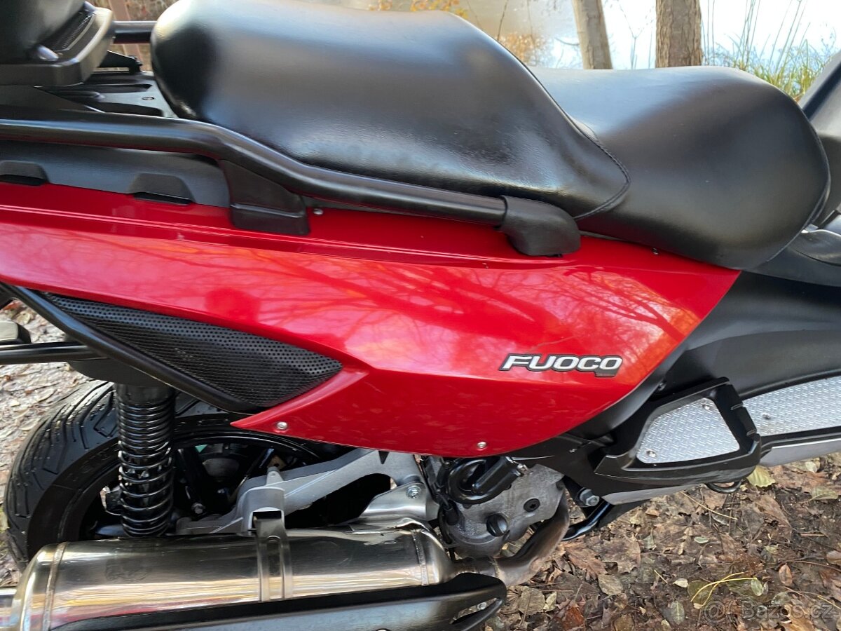 Gilera fuoco 500 - 18