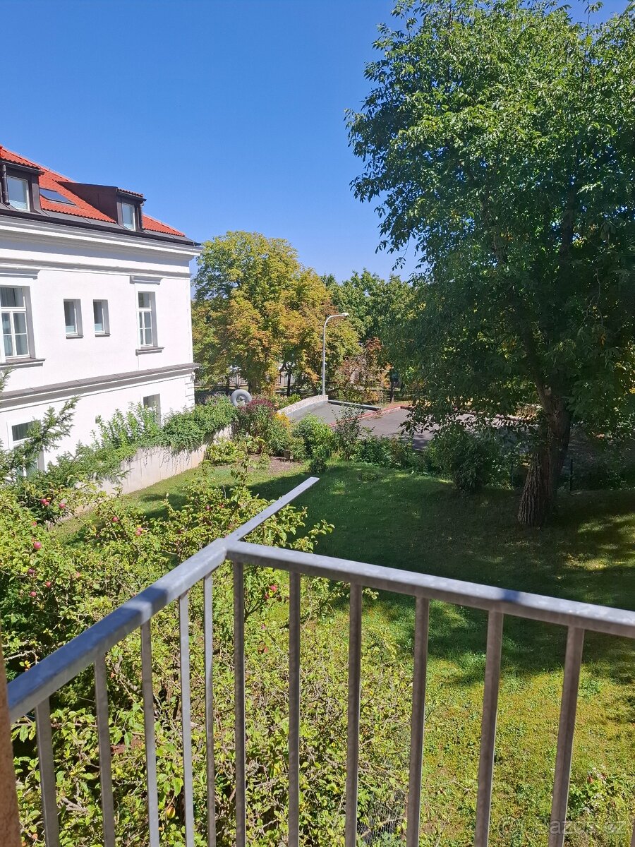 Prodej bytu 2+1 Praha. Smíchov 49 m2 - 18