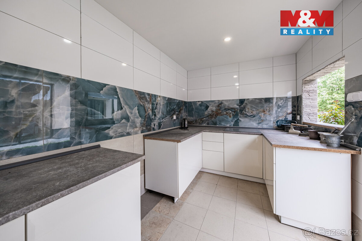 Prodej plně soběstačného rodinného domu v Rostoklatech - 18