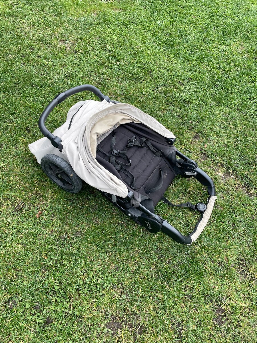 Britax e-Motion - 18