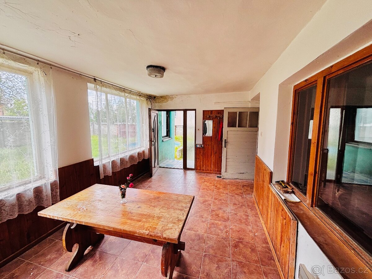 PASOHLÁVKY - rodinný dům 230m2 se stavebním pozemkem 1069m2 - 18