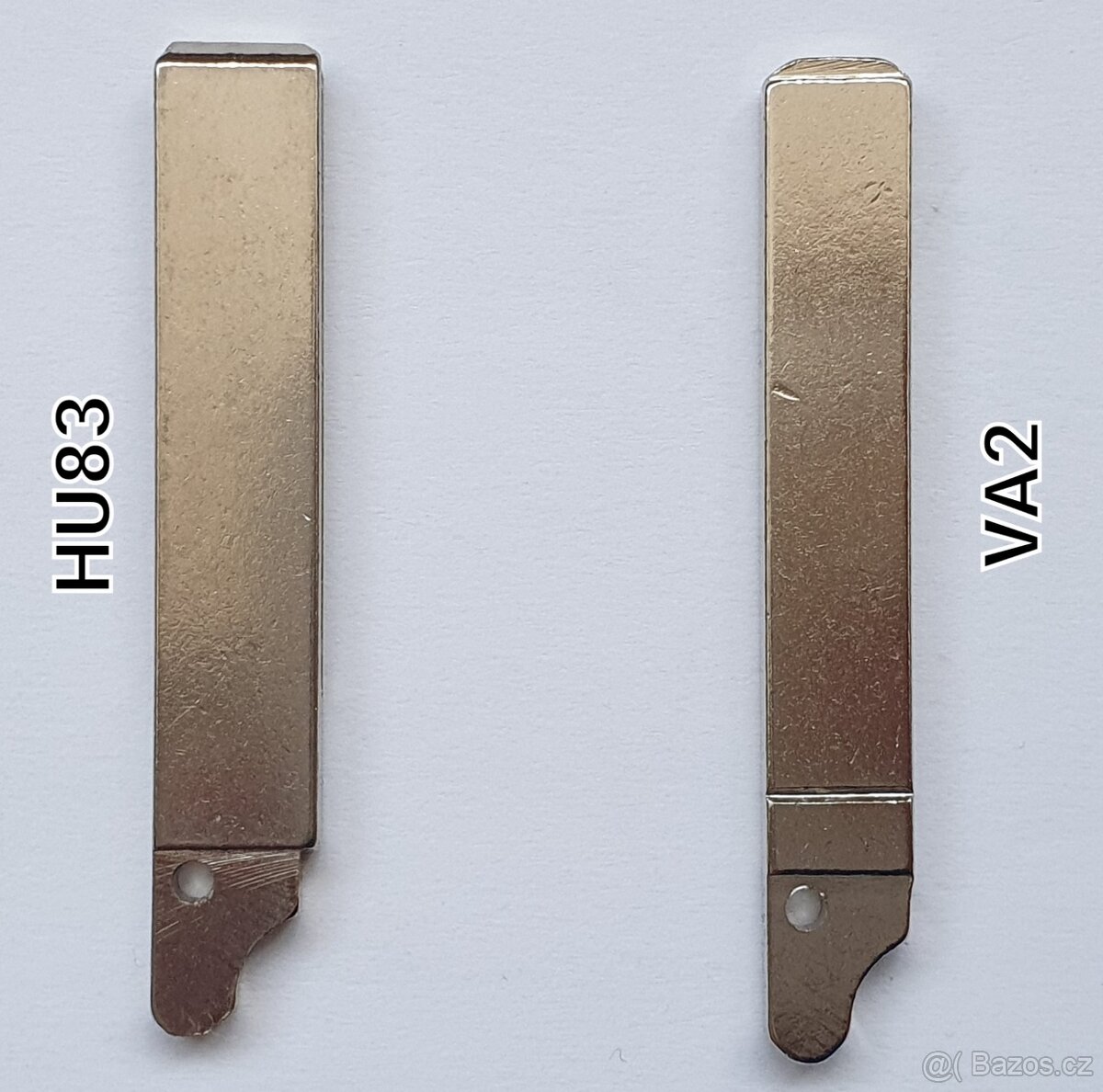 Klíč Citroen Peugeot 2 / 3 tlačítka. Starší provedení s log - 18